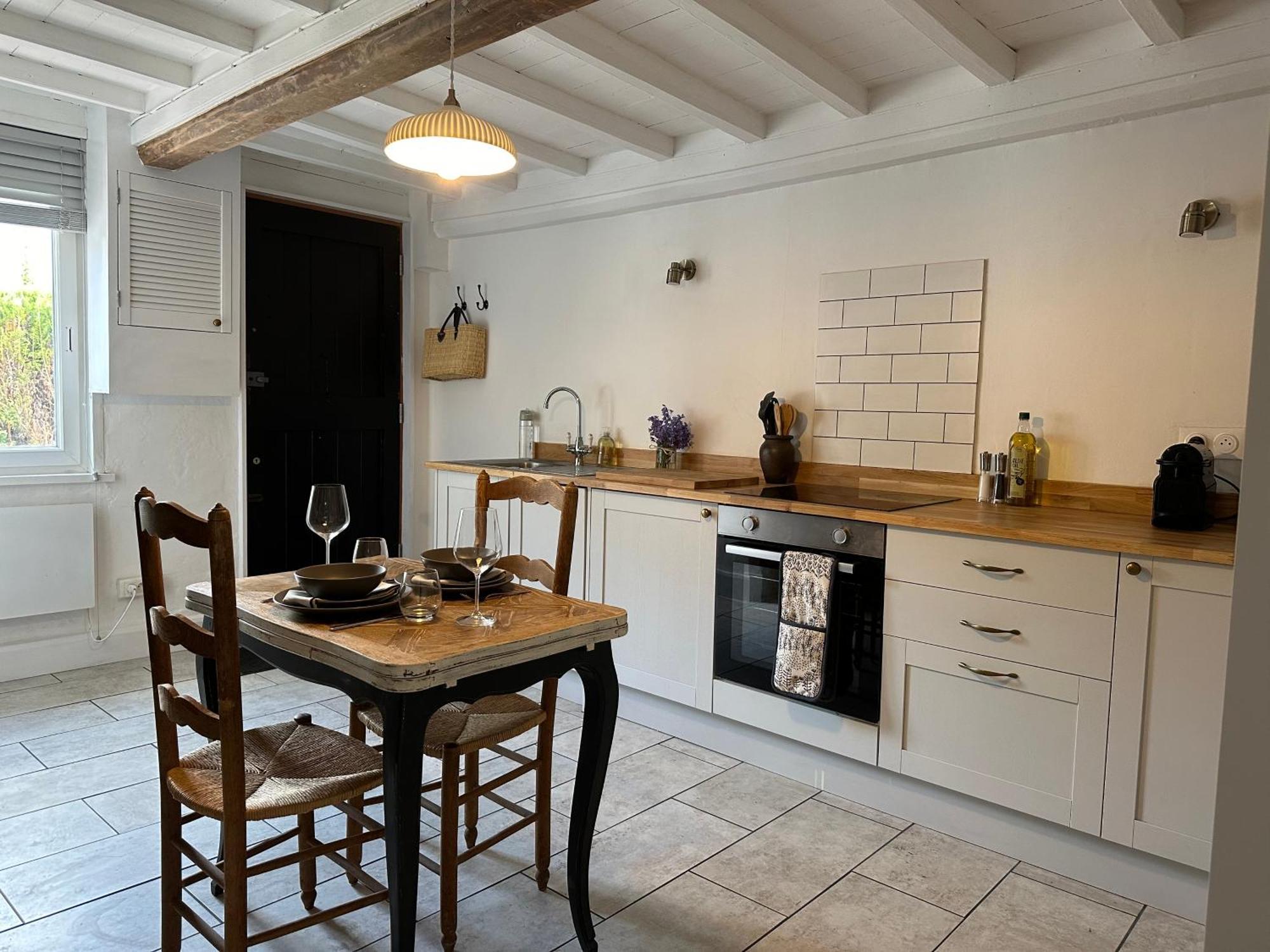 Ferienhaus Charming Converted Granary Capelle-les Hesdin